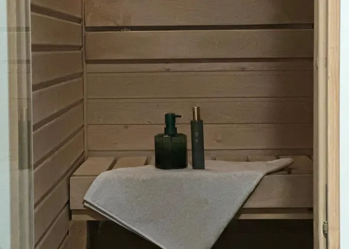 In A Luxury Real Estate In דירה וואסה